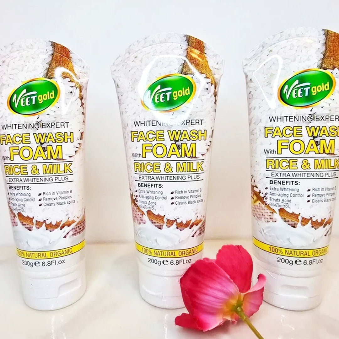 Veet Gold Face Wash Foaming Cleanser Multivitamin Extract 200g - WHITE